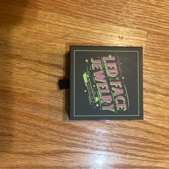 Neon, cowboy accessory pack - Picture 10 of 12